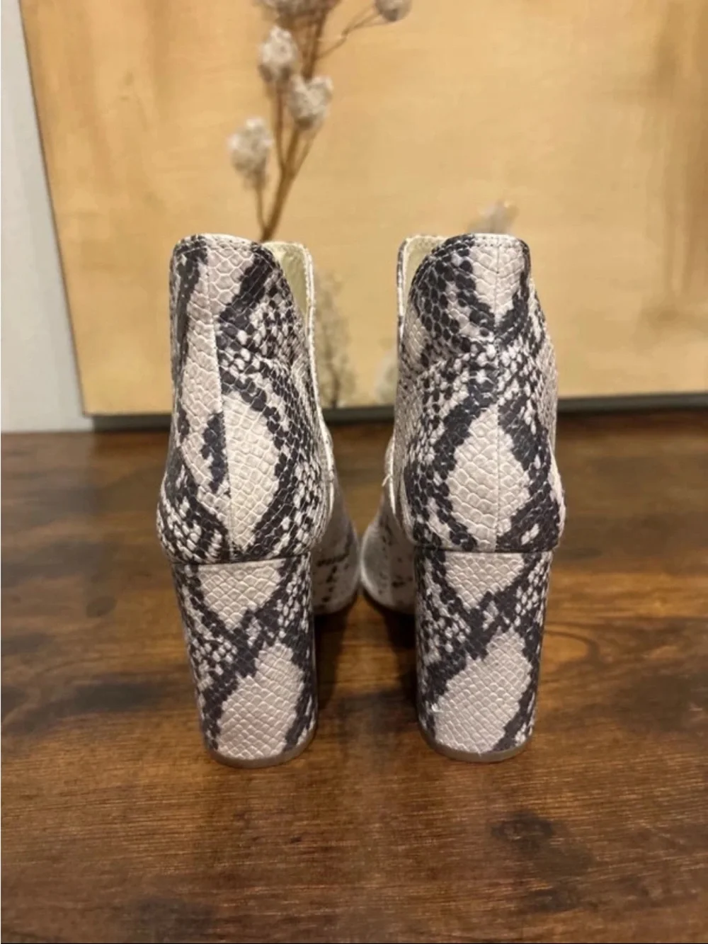 Steve Madden White & Gray Snake-Print Ankle Boots